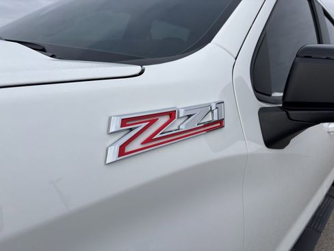 Used 2024 Chevrolet Silverado 1500 RST image 6