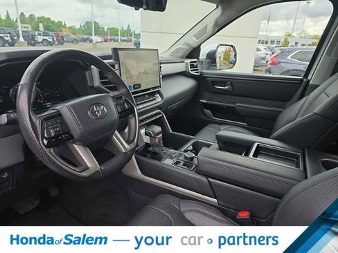 Used 2024 Toyota Tundra Limited AWD/4WD image 11