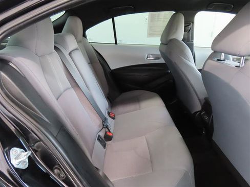 Used 2024 Toyota Corolla SE FWD image 32