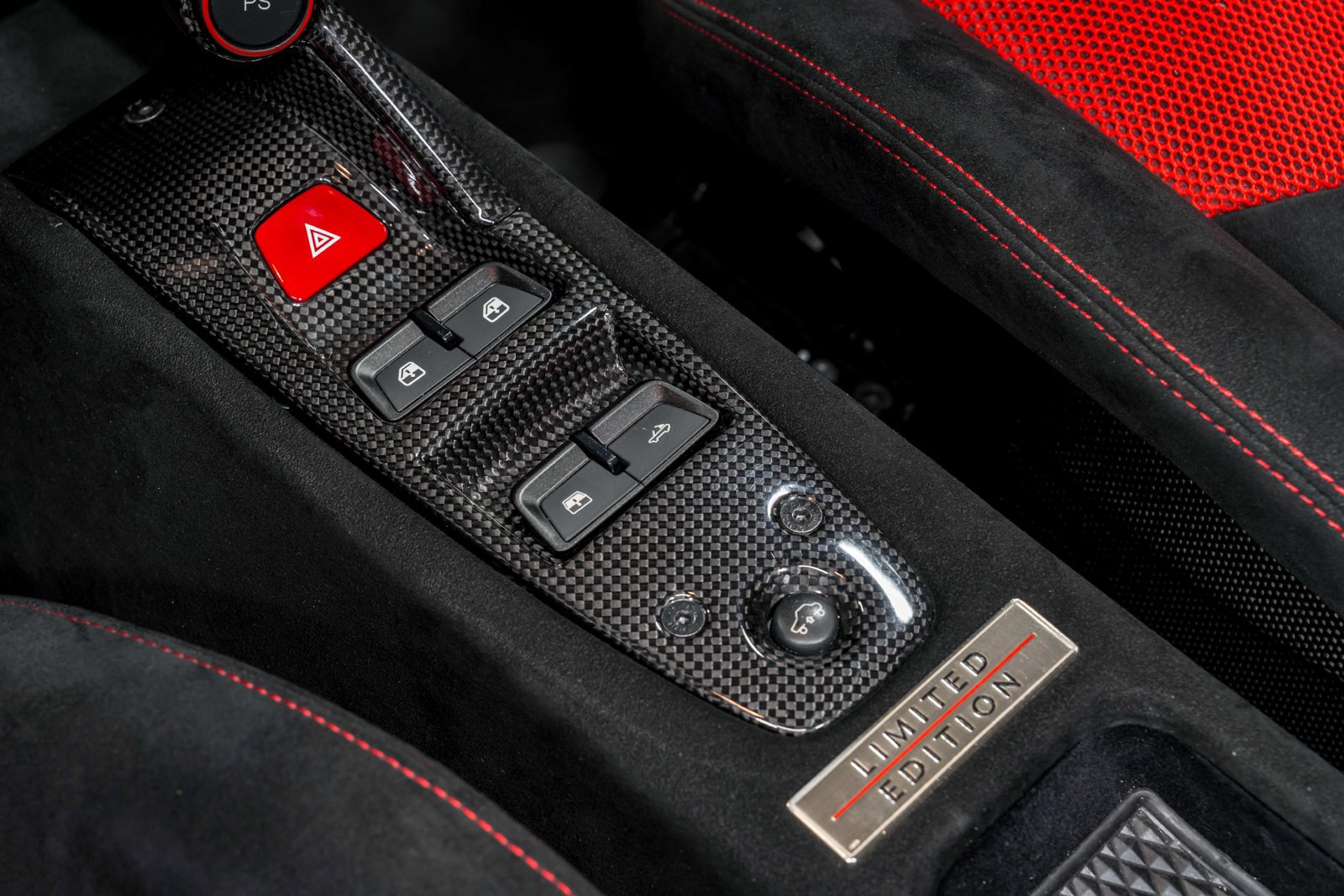 Used 2015 Ferrari 458 Speciale A RWD image 25