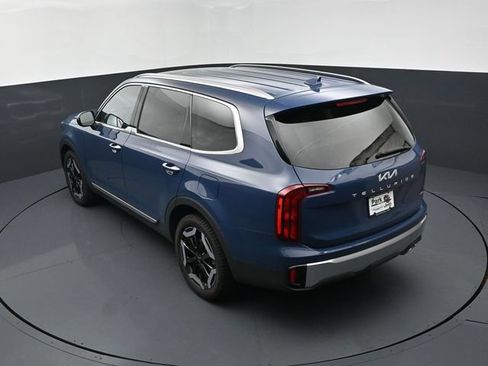 Used 2023 Kia Telluride S w/ S Sunroof Package AWD/4WD image 16