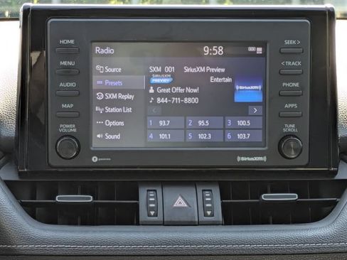 Used 2021 Toyota RAV4 XLE Premium AWD/4WD image 18