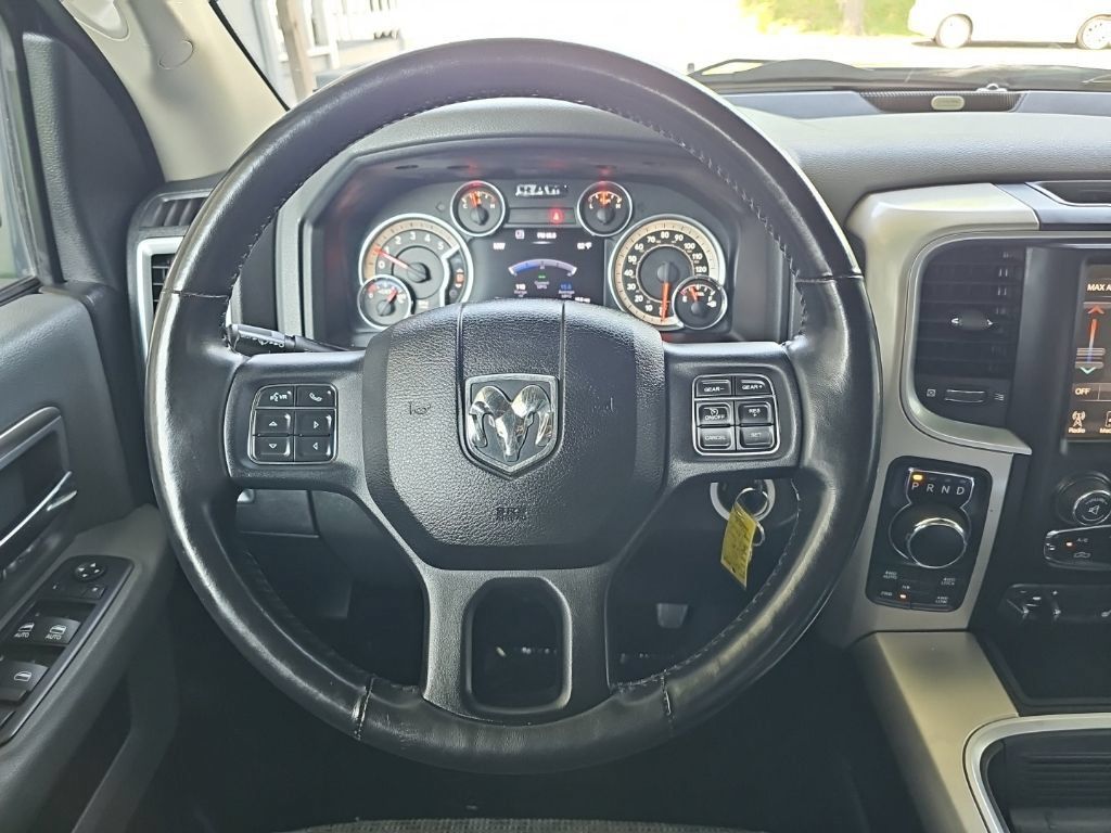 Used 2016 RAM 1500 Big Horn AWD/4WD image 18