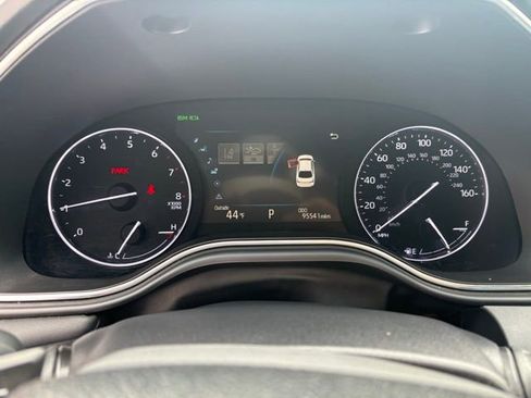 Used 2019 Toyota Avalon XSE image 13