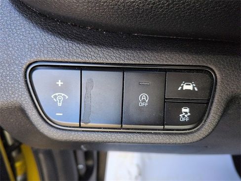 Used 2023 Kia Seltos S image 15