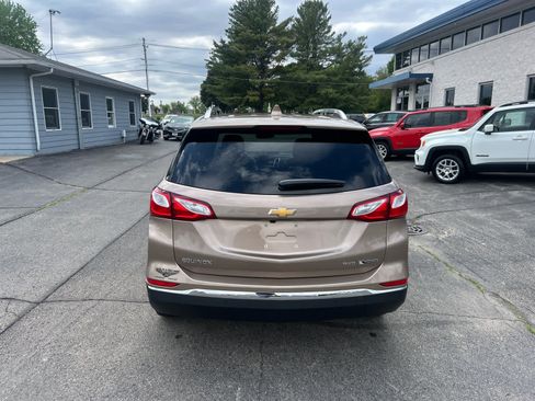 Used 2018 Chevrolet Equinox Premier AWD/4WD image 6