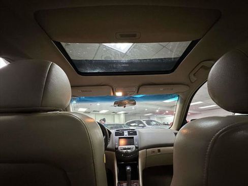 Used 2007 Honda Accord EX image 12