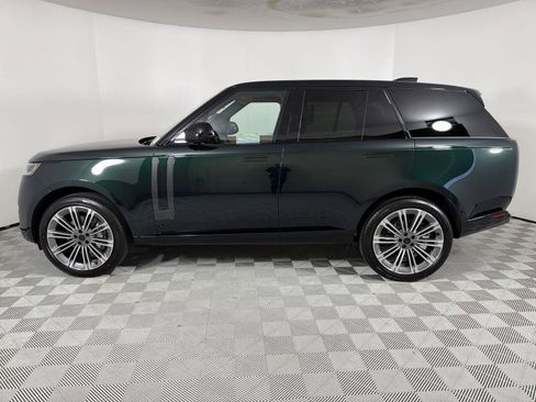 New 2026 Land Rover Range Rover SE image 2
