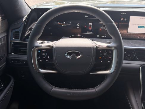 Used 2025 INFINITI QX80 Autograph image 14