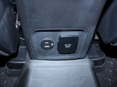 Used 2022 Ford Bronco Sport Outer Banks w/ Tech Package AWD/4WD image 23