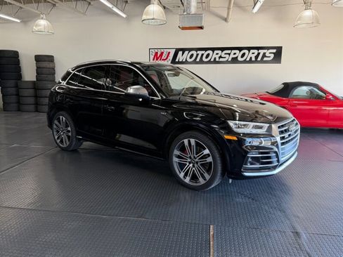 Used 2018 Audi SQ5 Prestige w/ Prestige Package image 15