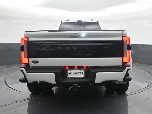 New 2026 Ford F450 Platinum AWD/4WD image 17