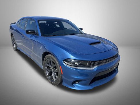 Used 2022 Dodge Charger GT w/ Plus Group image 2