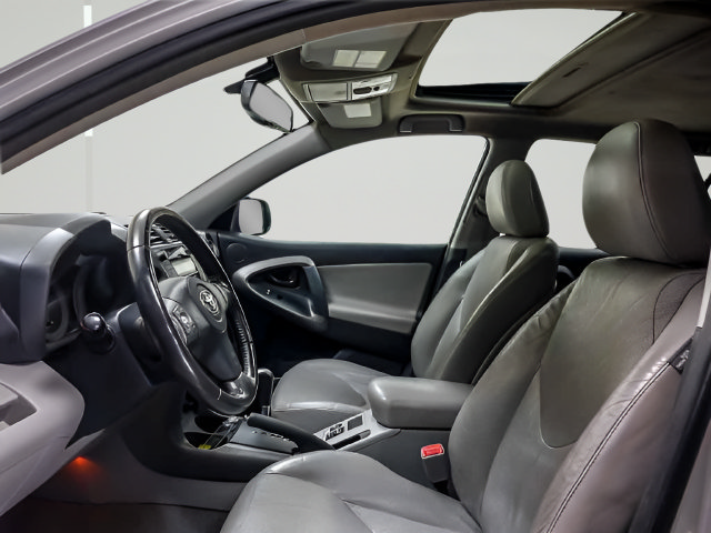 Used 2011 Toyota RAV4 Limited w/ Limited Extra Value Pkg AWD/4WD image 9