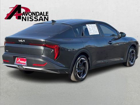 Used 2025 Kia K4 EX image 6