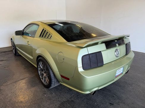 Used 2005 Ford Mustang GT Premium RWD image 5