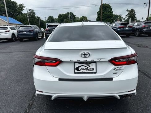Used 2022 Toyota Camry SE FWD image 7