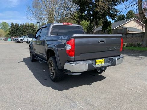 Used 2019 Toyota Tundra SR5 AWD/4WD image 3