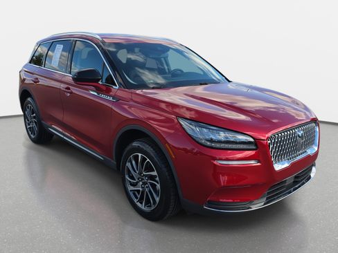 Certified 2022 Lincoln Corsair AWD w/ Equipment Group 101A image 3