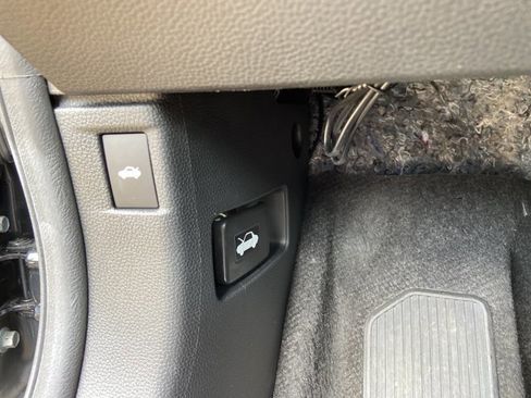 Used 2024 Honda Accord EX image 44