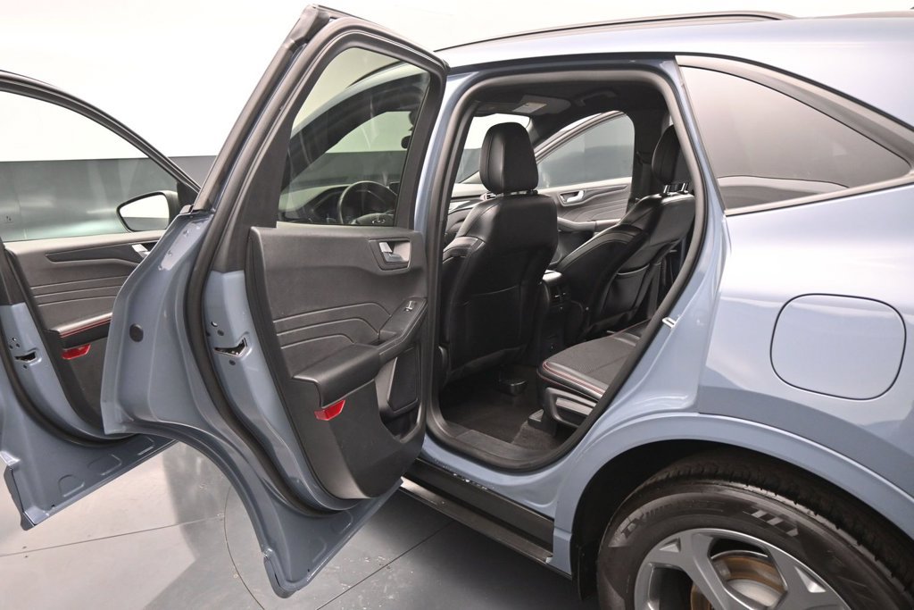 Used 2024 Ford Escape ST-Line w/ Tech Pack #1 FWD image 14