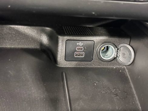 Used 2024 Ford Escape Active AWD/4WD image 28