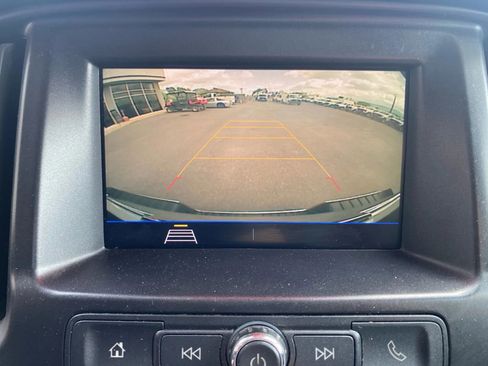 Used 2020 Chevrolet Colorado W/T w/ WT Convenience Package image 14