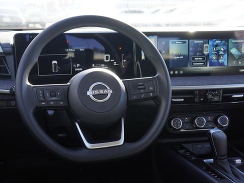 New 2026 Nissan Kicks S image 25