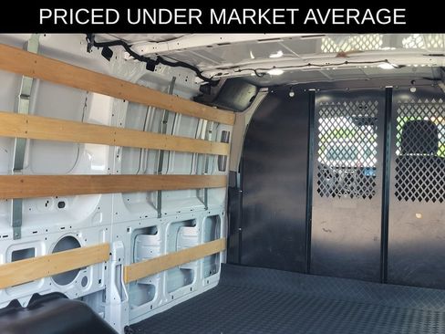 Used 2024 Ford Transit 250 Low Roof w/ Exterior Upgrade Package RWD image 9