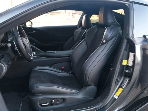 Used 2021 Lexus LC 500 Coupe w/ Carbon Fiber Package image 21