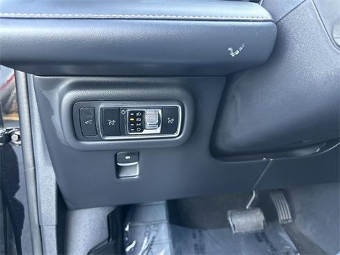 Certified 2024 Lincoln Nautilus Reserve w/ Jet Appearance Package (87T) image 28