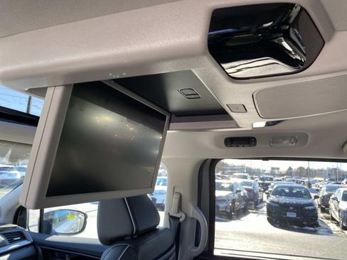 New 2026 Honda Odyssey Touring image 9