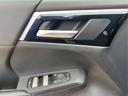 Used 2022 Mitsubishi Outlander SE FWD image 12