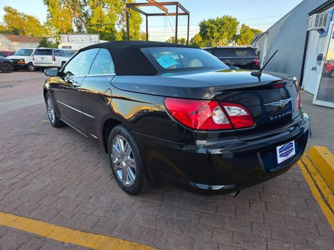 Used 2008 Chrysler Sebring Limited w/ Luxury Group FWD image 7