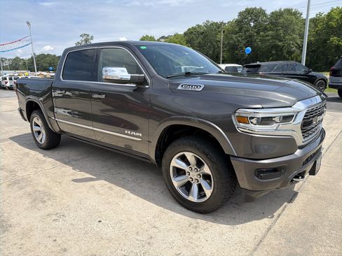 Used 2020 RAM 1500 Limited AWD/4WD image 4