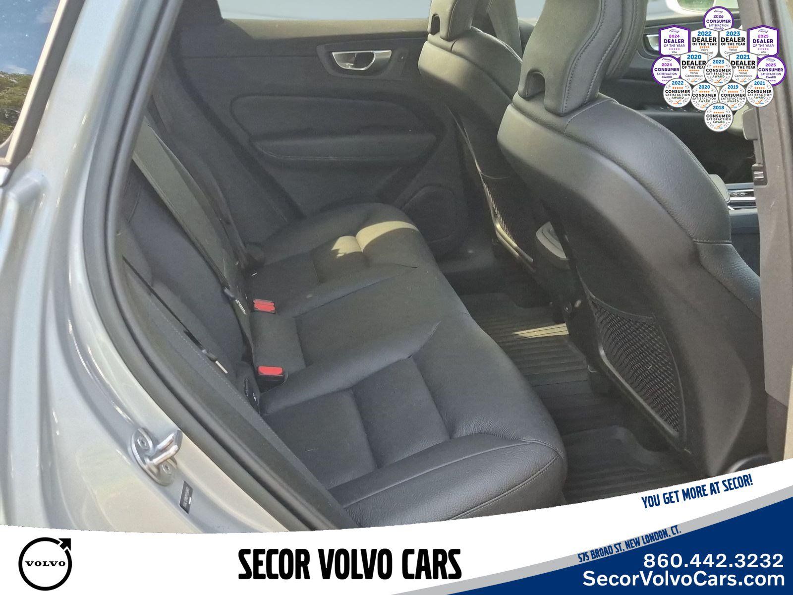 Certified 2023 Volvo XC60 B5 Plus w/ Climate Package AWD/4WD image 22
