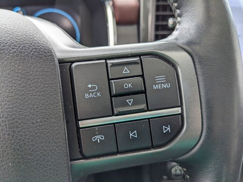 Used 2022 Ford F150 Lariat w/ Equipment Group 502A High image 32