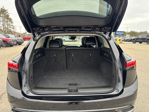 Used 2021 Buick Envision Essence w/ Sport Touring Package image 18