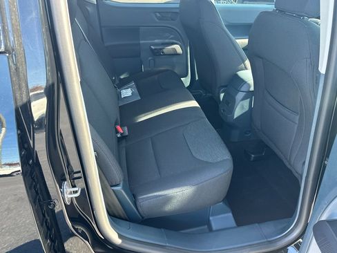 New 2025 Ford Maverick XL image 15