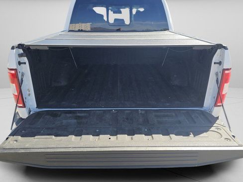 Certified 2019 Ford F150 Lariat image 25