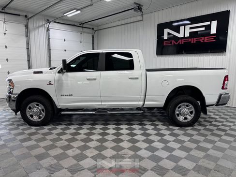 Used 2021 RAM 2500 Big Horn AWD/4WD image 2
