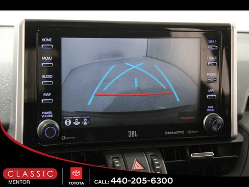 Used 2019 Toyota RAV4 Limited image 13