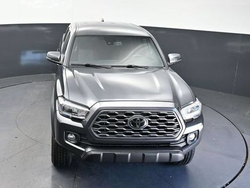Used 2023 Toyota Tacoma TRD Off-Road w/ Technology Package AWD/4WD image 21