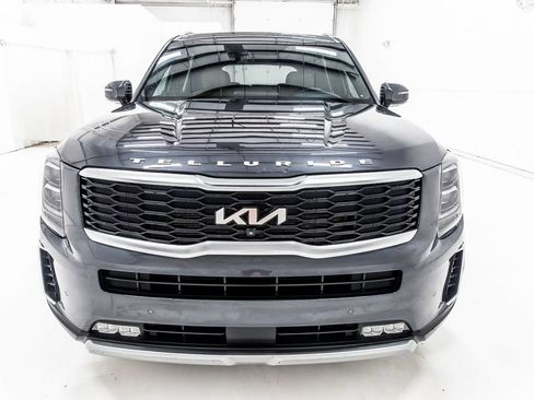 Used 2022 Kia Telluride SX w/ Towing Package FWD image 11