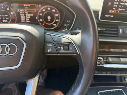 Used 2018 Audi Q5 2.0T Premium Plus w/ Premium Plus Package AWD/4WD image 36