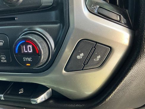 Used 2018 Chevrolet Silverado 1500 LT w/ All Star Edition AWD/4WD image 16