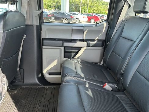 Used 2018 Ford F150 XLT w/ Equipment Group 302A Luxury AWD/4WD image 39