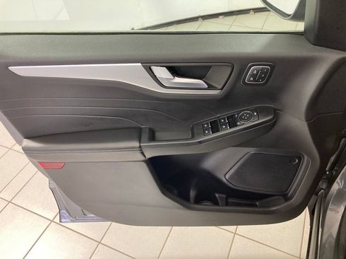 Used 2024 Ford Escape Platinum AWD/4WD image 15