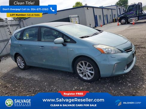 Used 2013 Toyota Prius V Five FWD image 5