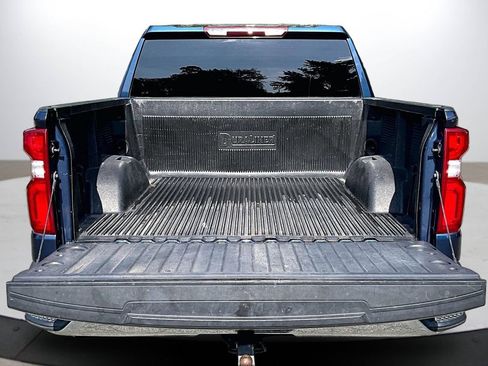 Used 2023 Chevrolet Silverado 1500 LTZ AWD/4WD image 25